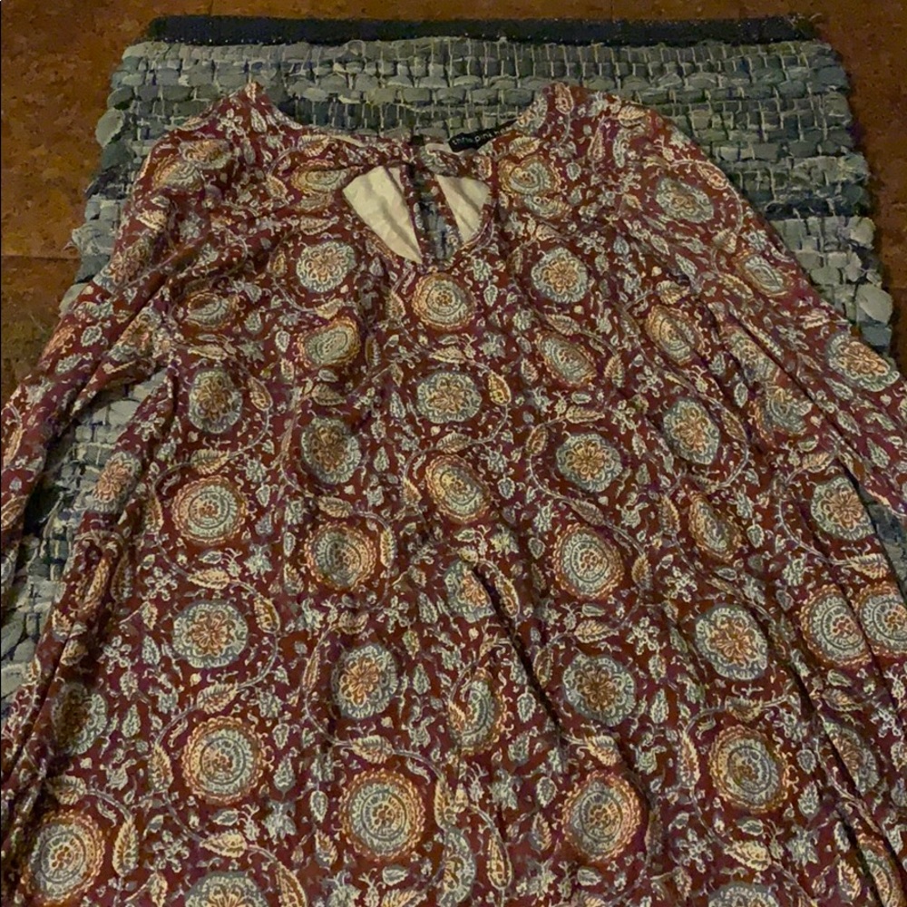 Short dress